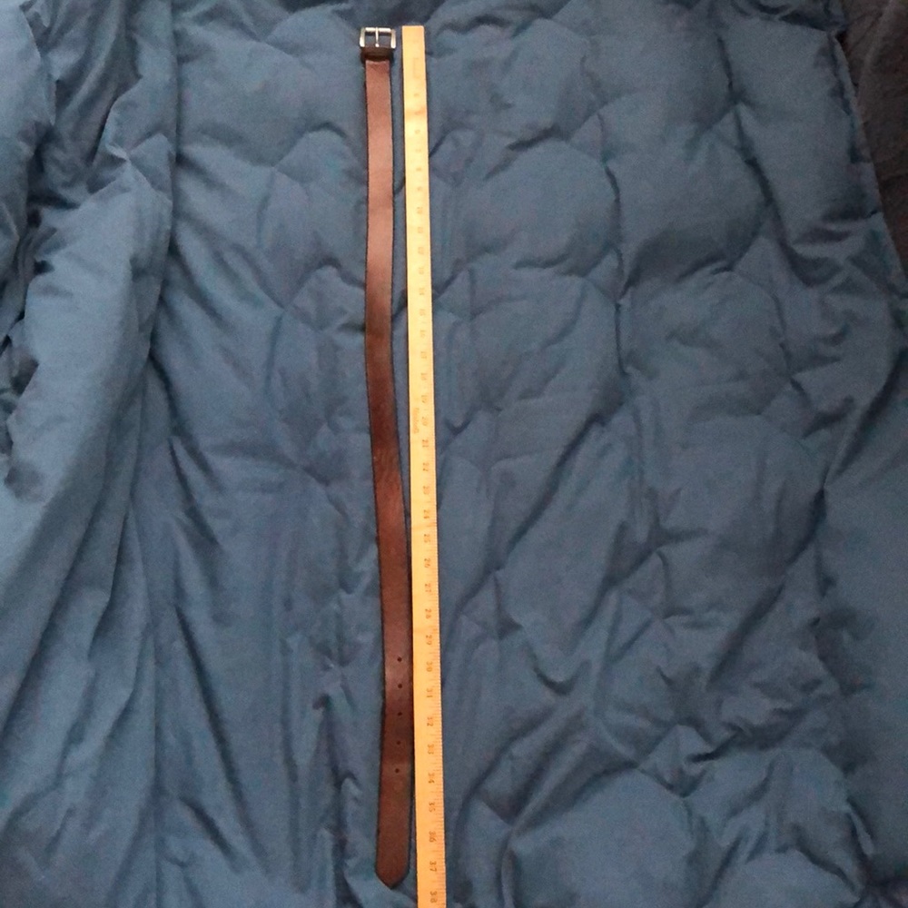Women’s Eddie Bauer leather belt (medium)